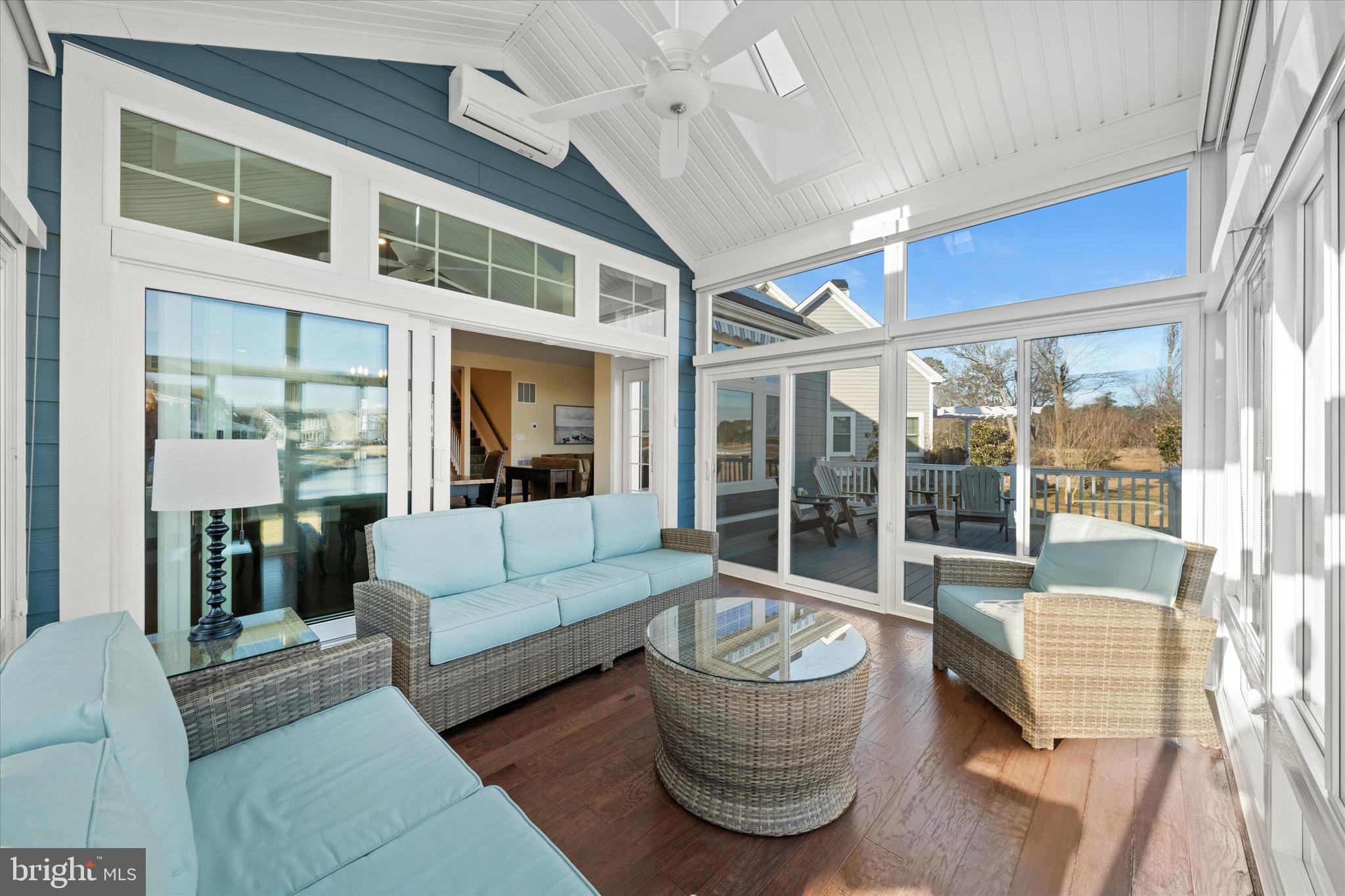 PENINSULA - Residential