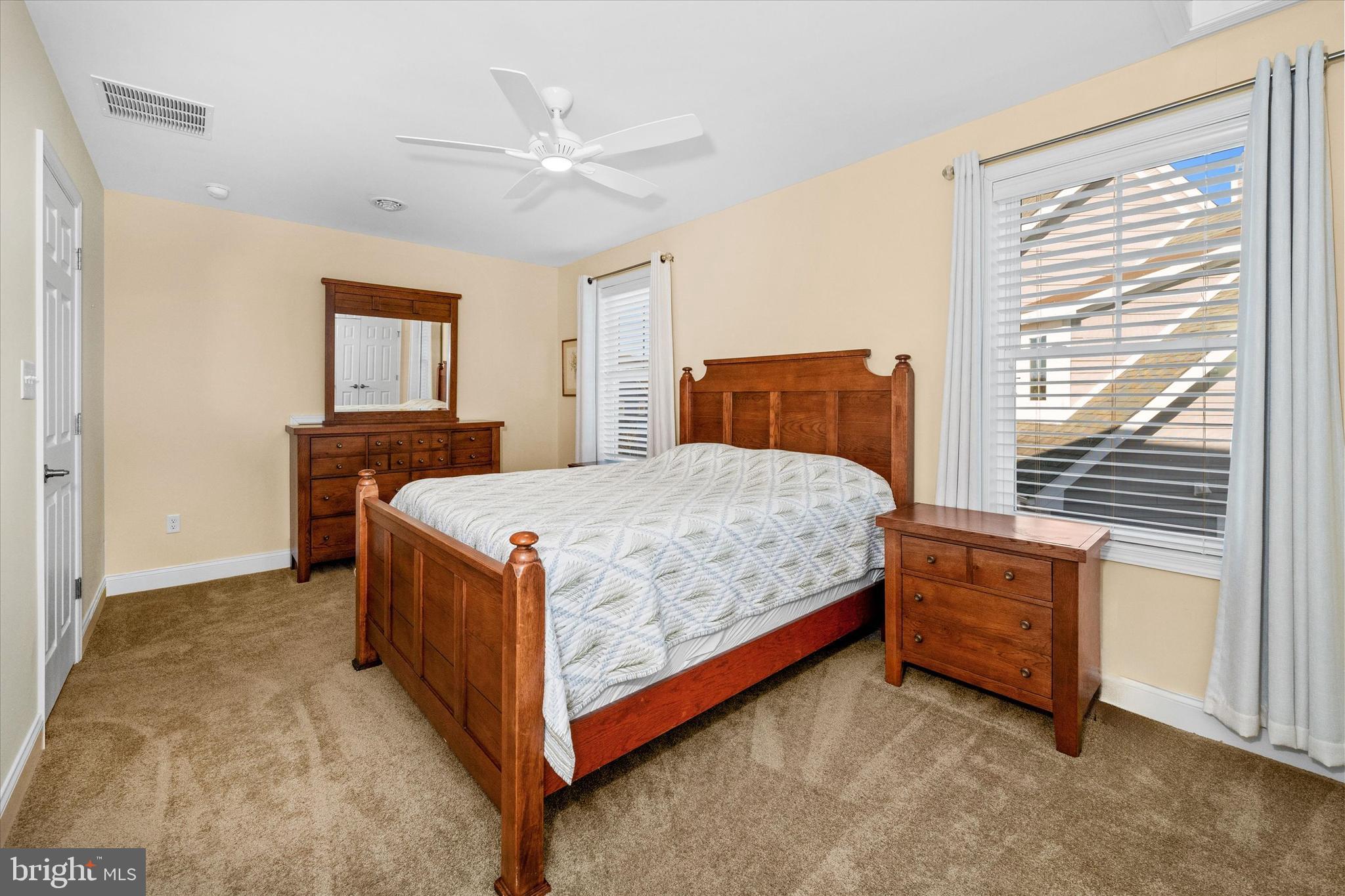 PENINSULA - Residential