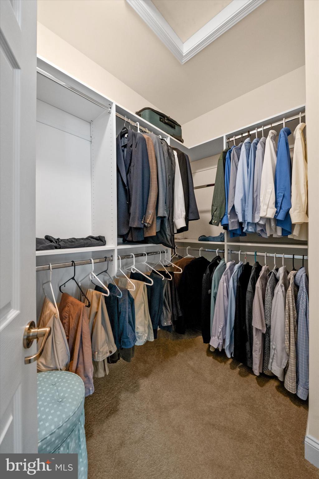 PENINSULA - Residential