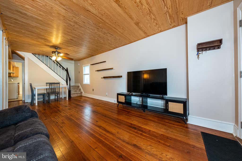 Photo of 236 S Carroll Street, FREDERICK, MD 21701 (MLS # MDFR2088366)