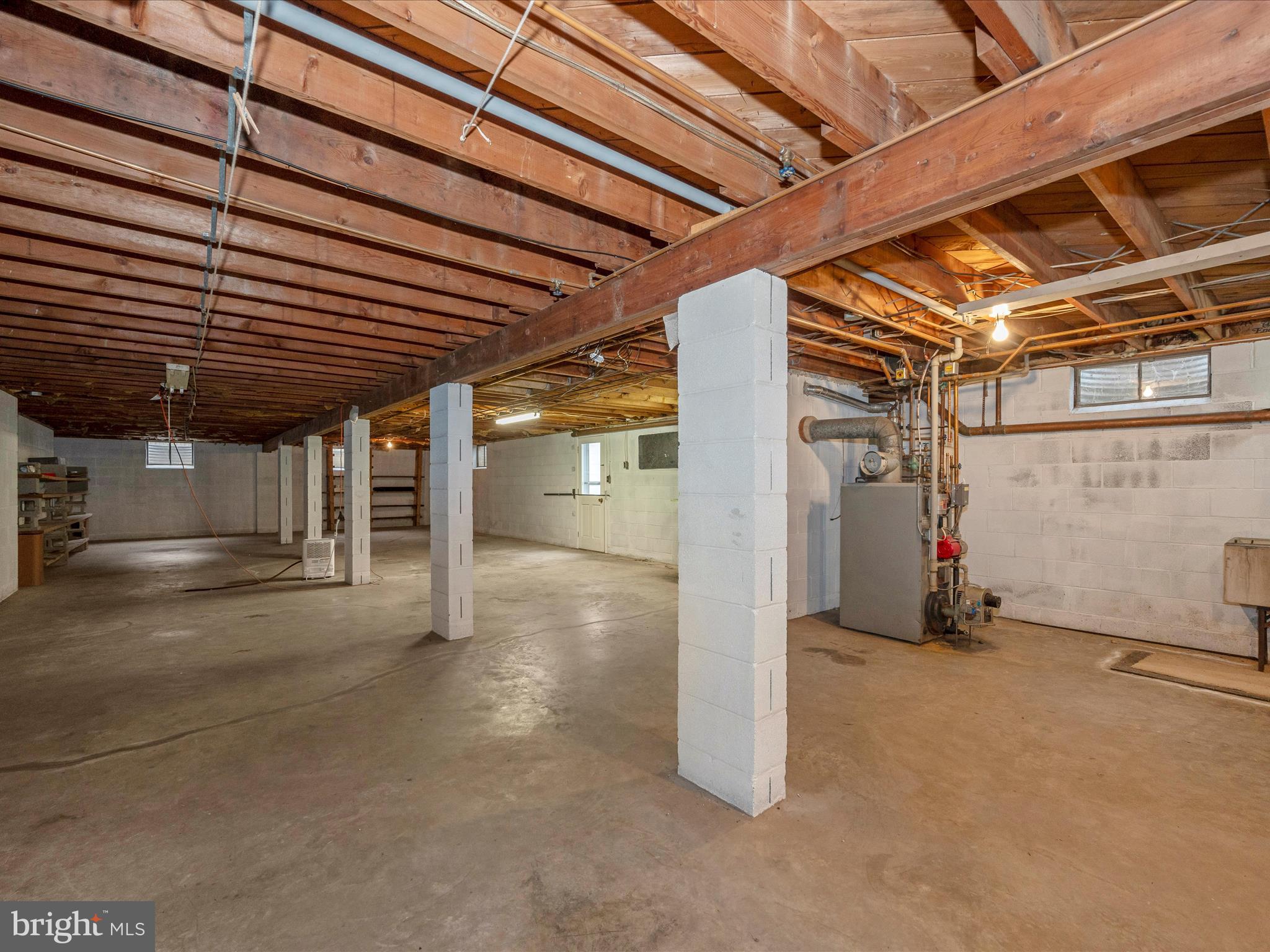 FOUNTAIN HEAD - Residential