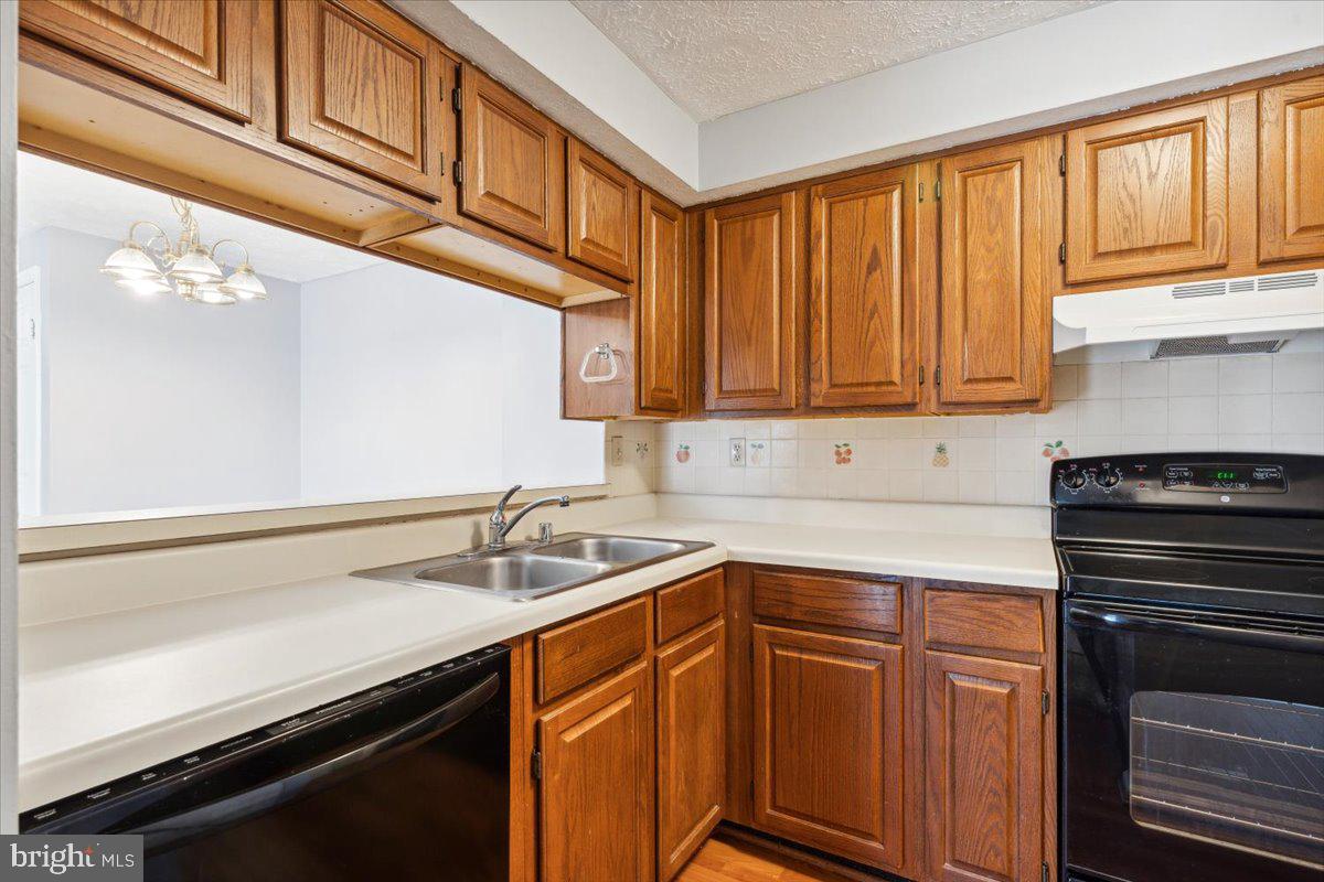 FREDERICKTOWNE VILLAGE - Residential