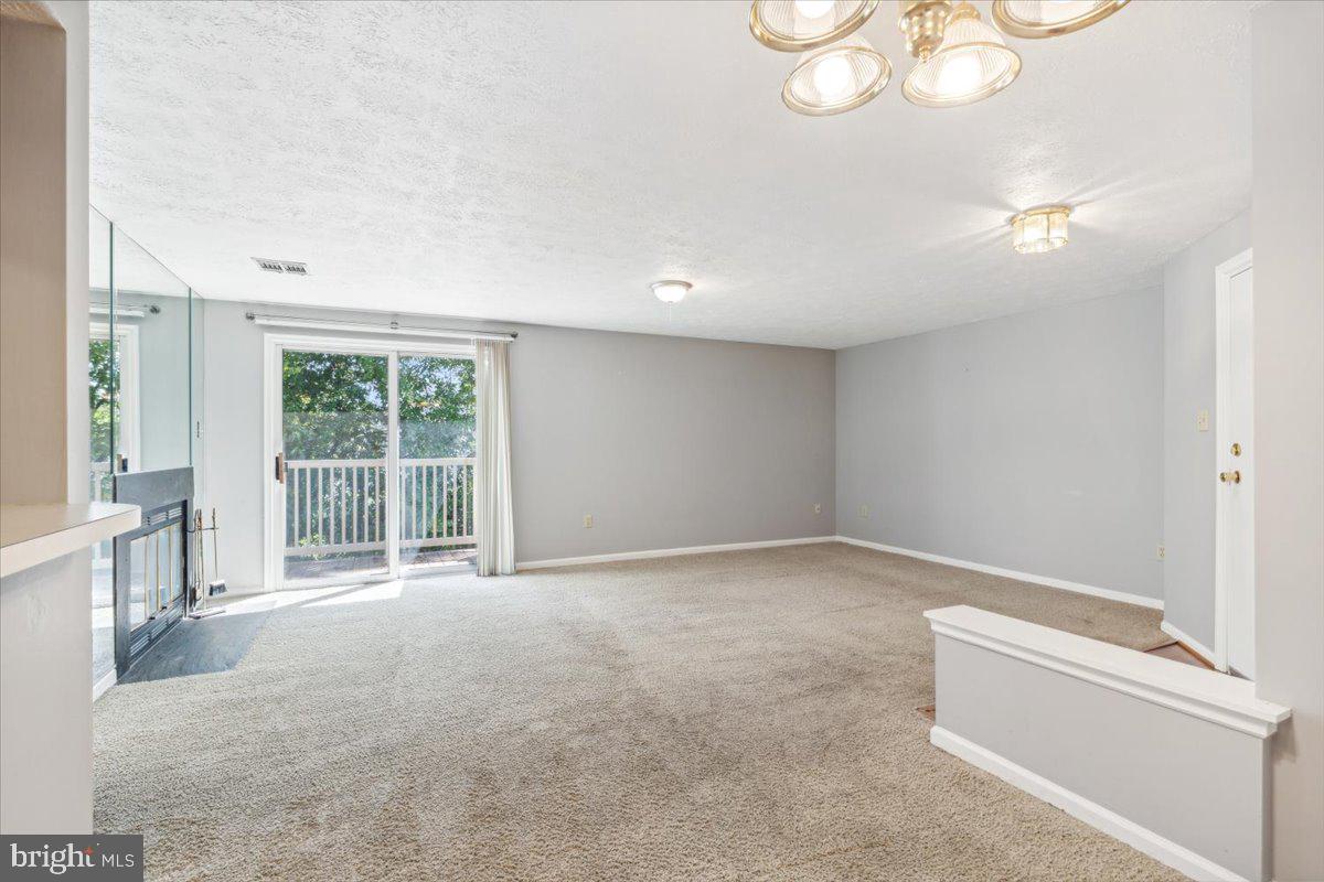 FREDERICKTOWNE VILLAGE - Residential