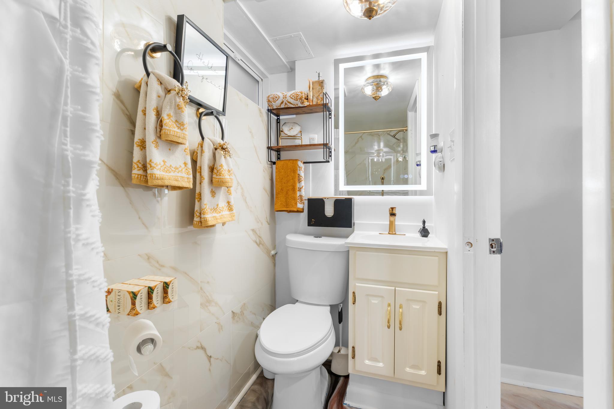 NORTHWOOD - Residential