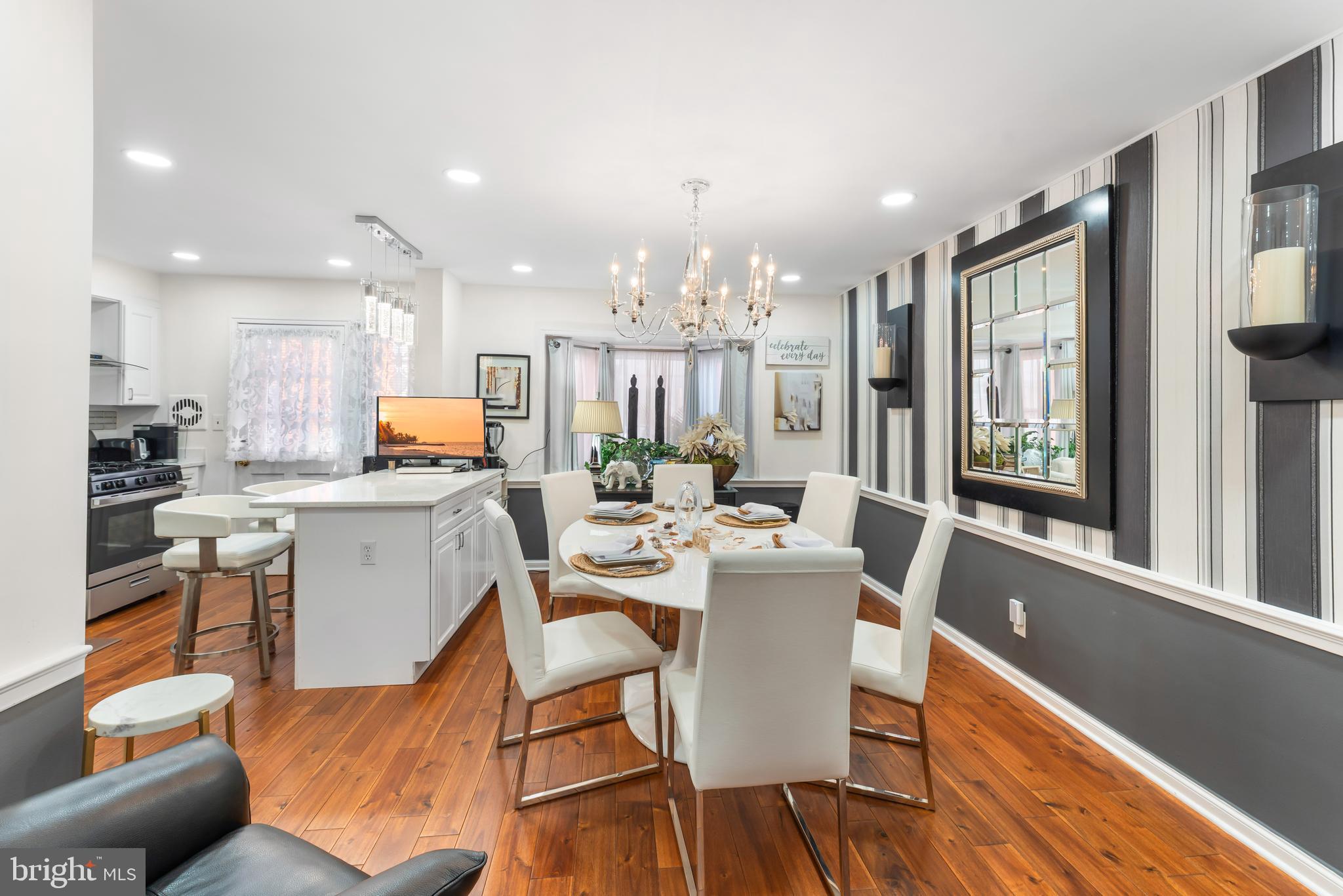NORTHWOOD - Residential