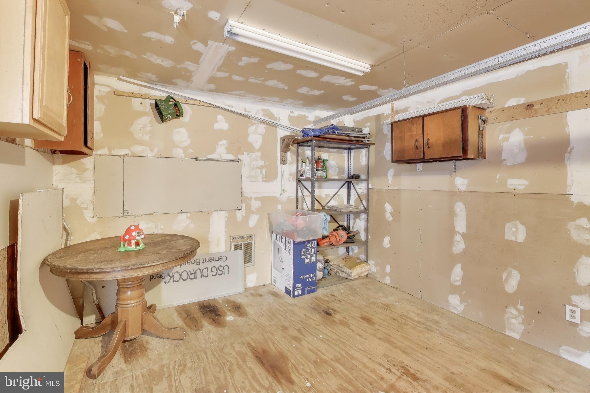 BELTSVILLE HEIGHTS - Residential