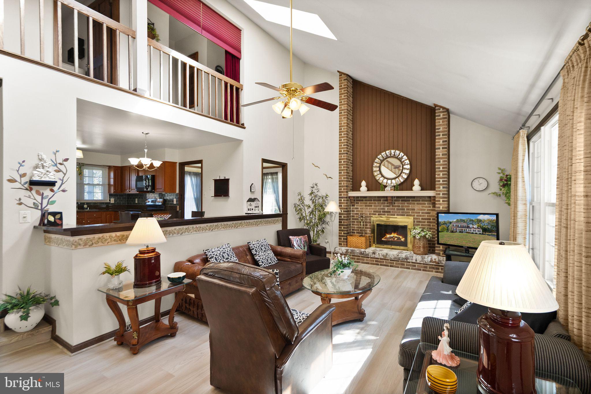 LAKE FAIRFAX PARK ESTATE - Residential