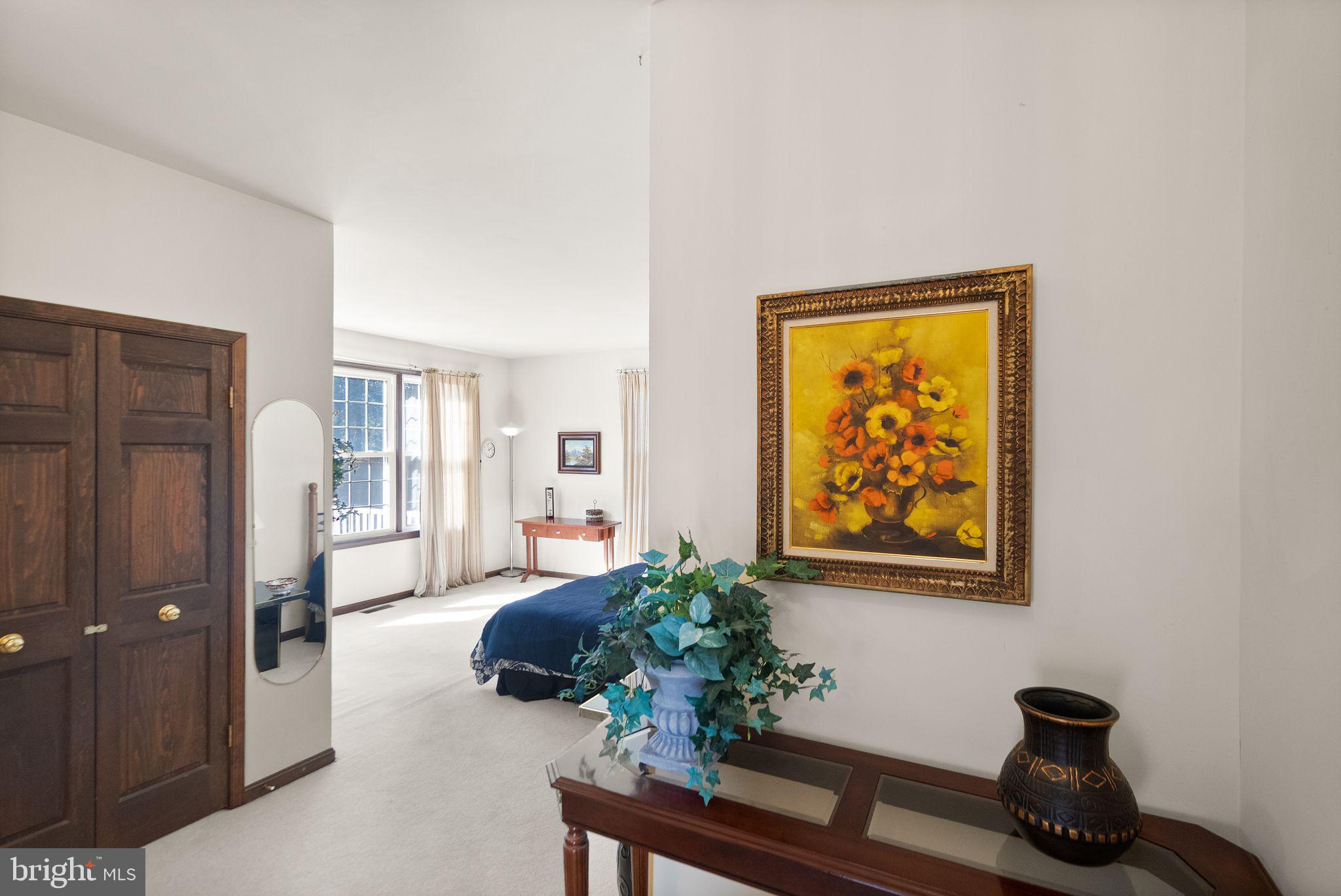 LAKE FAIRFAX PARK ESTATE - Residential