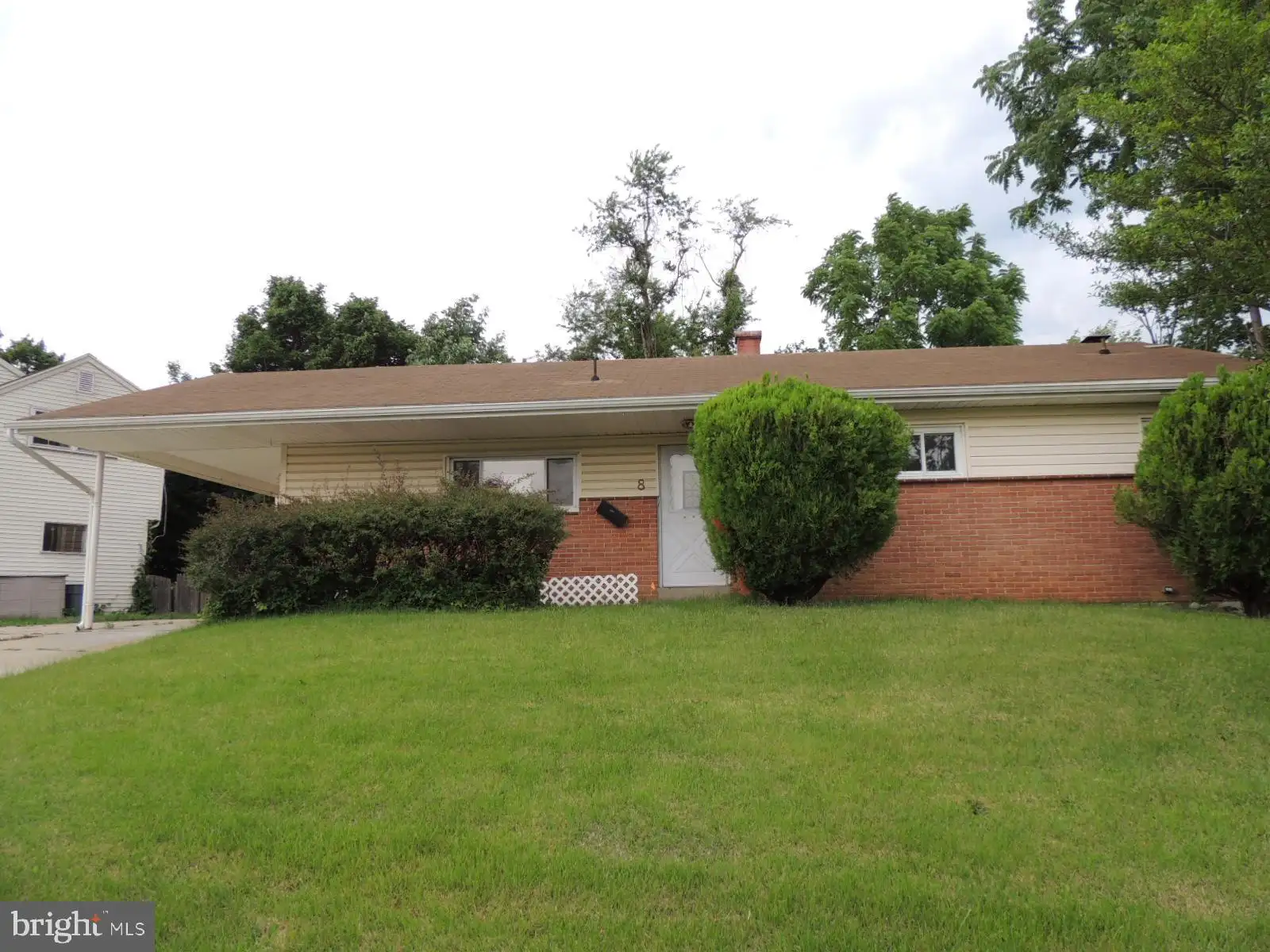 8 Glenrock Drive, Claymont, DE 19703