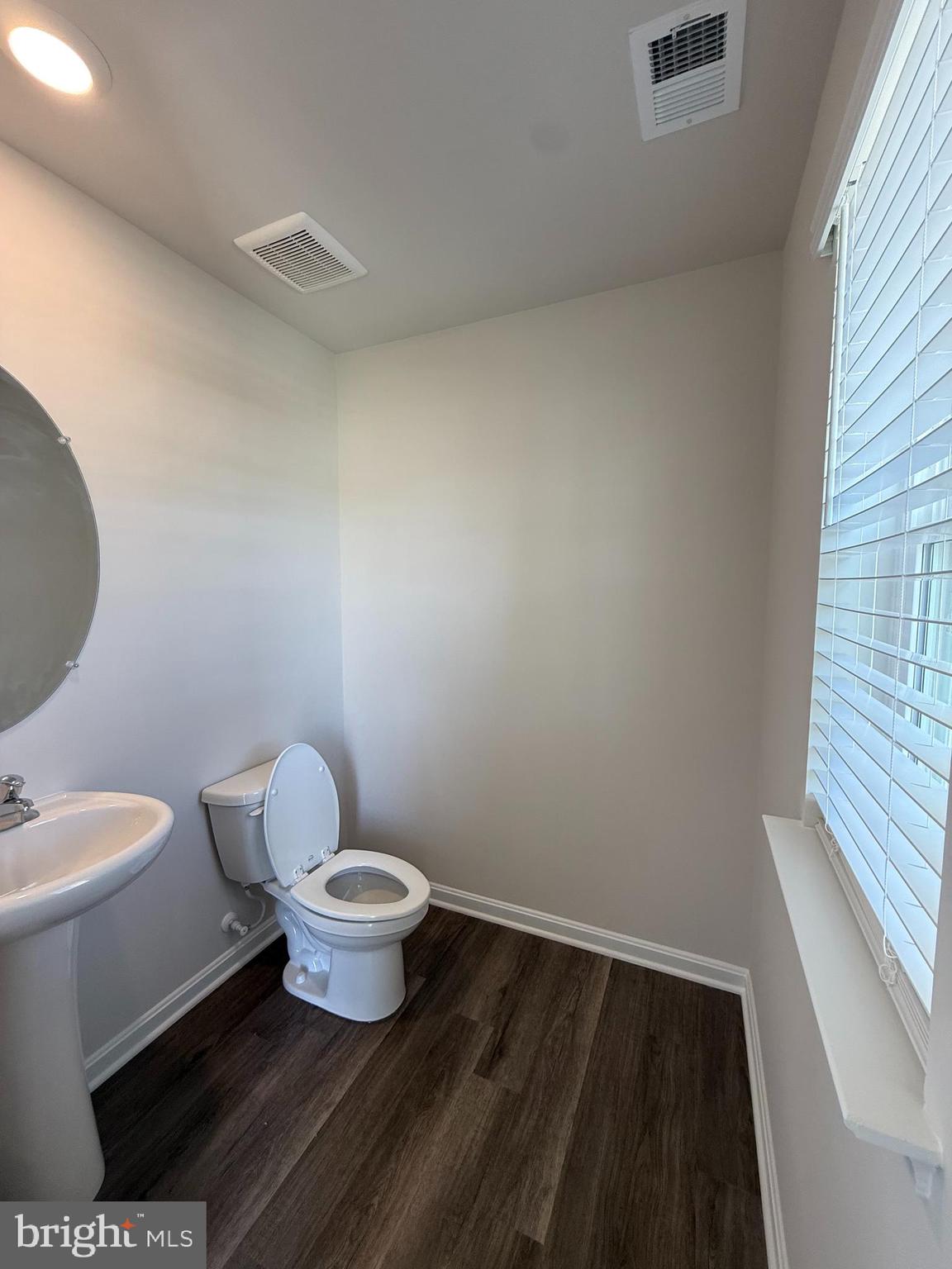 RED HILL - Residential Lease