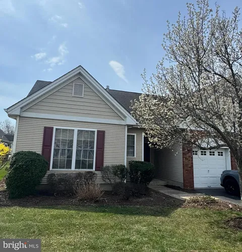 23 Goldfinch Drive, Hamilton, NJ 08690 - MLS#: NJME2074784