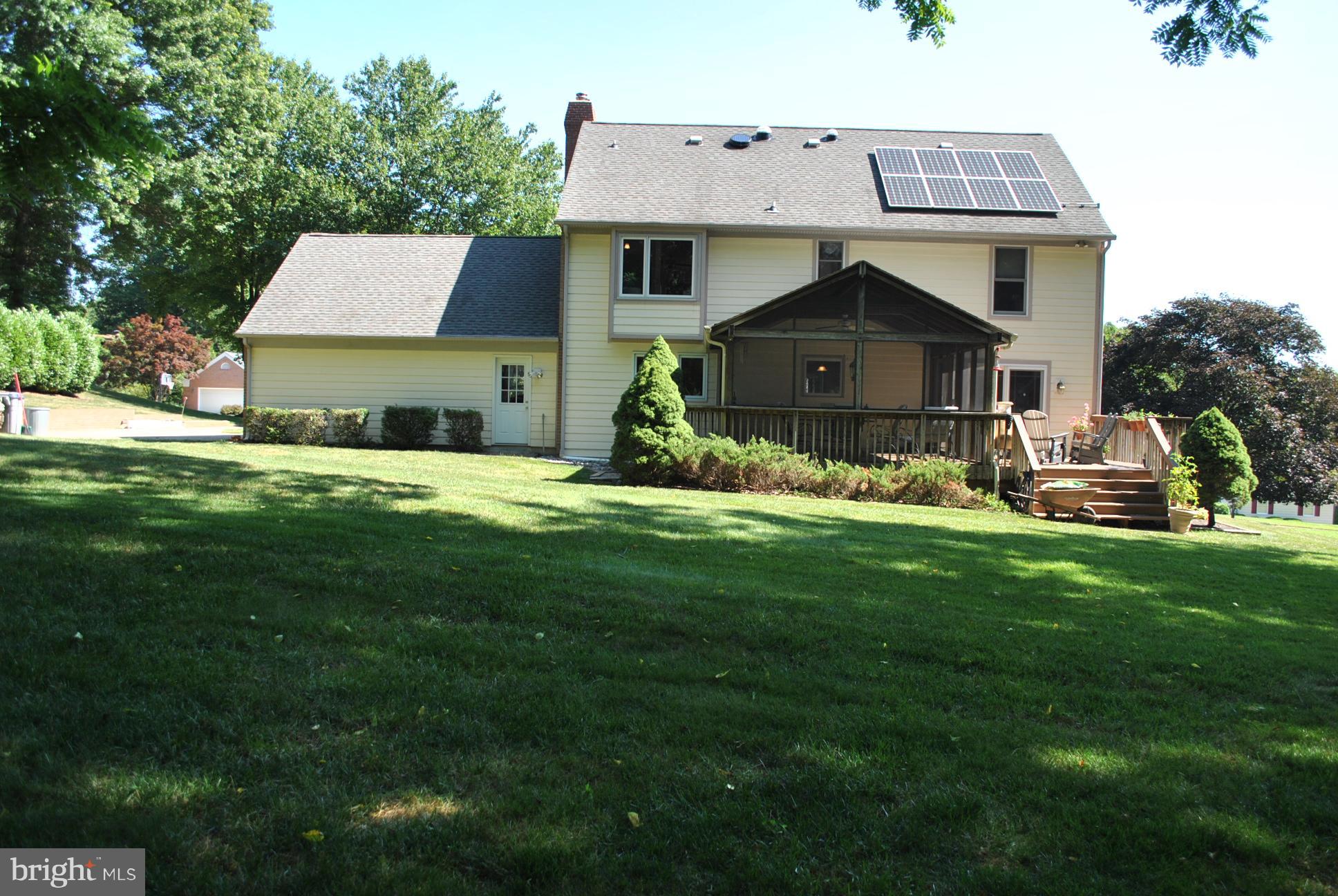 ROCHELLE MEADOWS - Residential