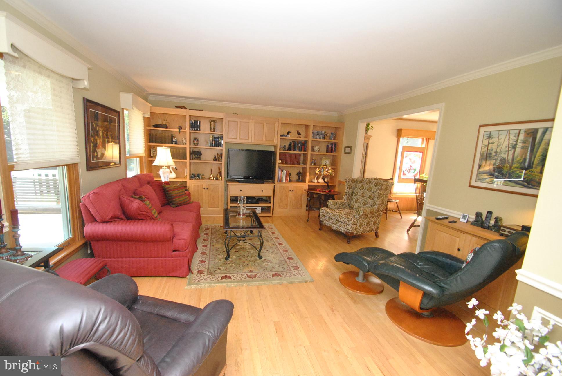 ROCHELLE MEADOWS - Residential