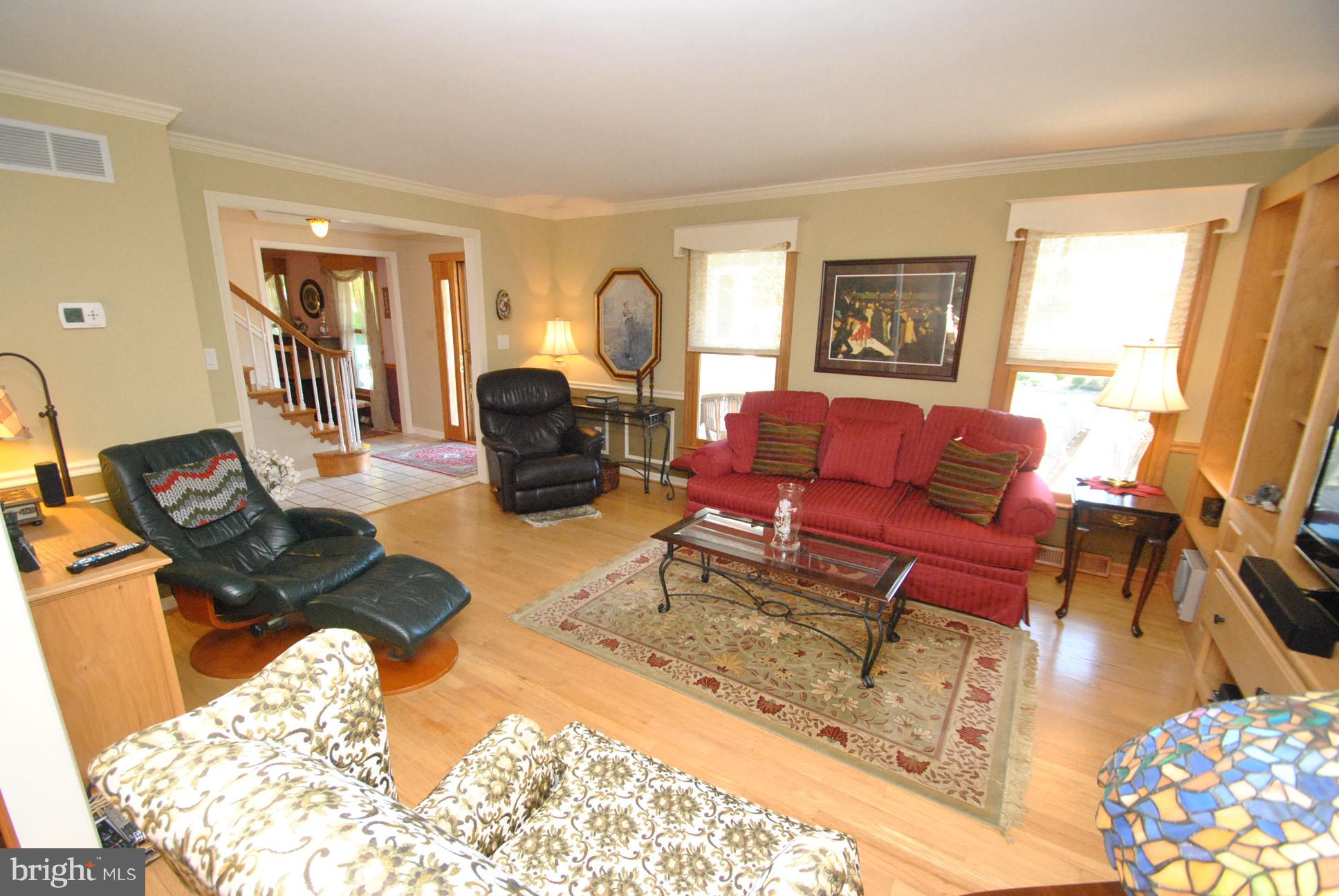 ROCHELLE MEADOWS - Residential