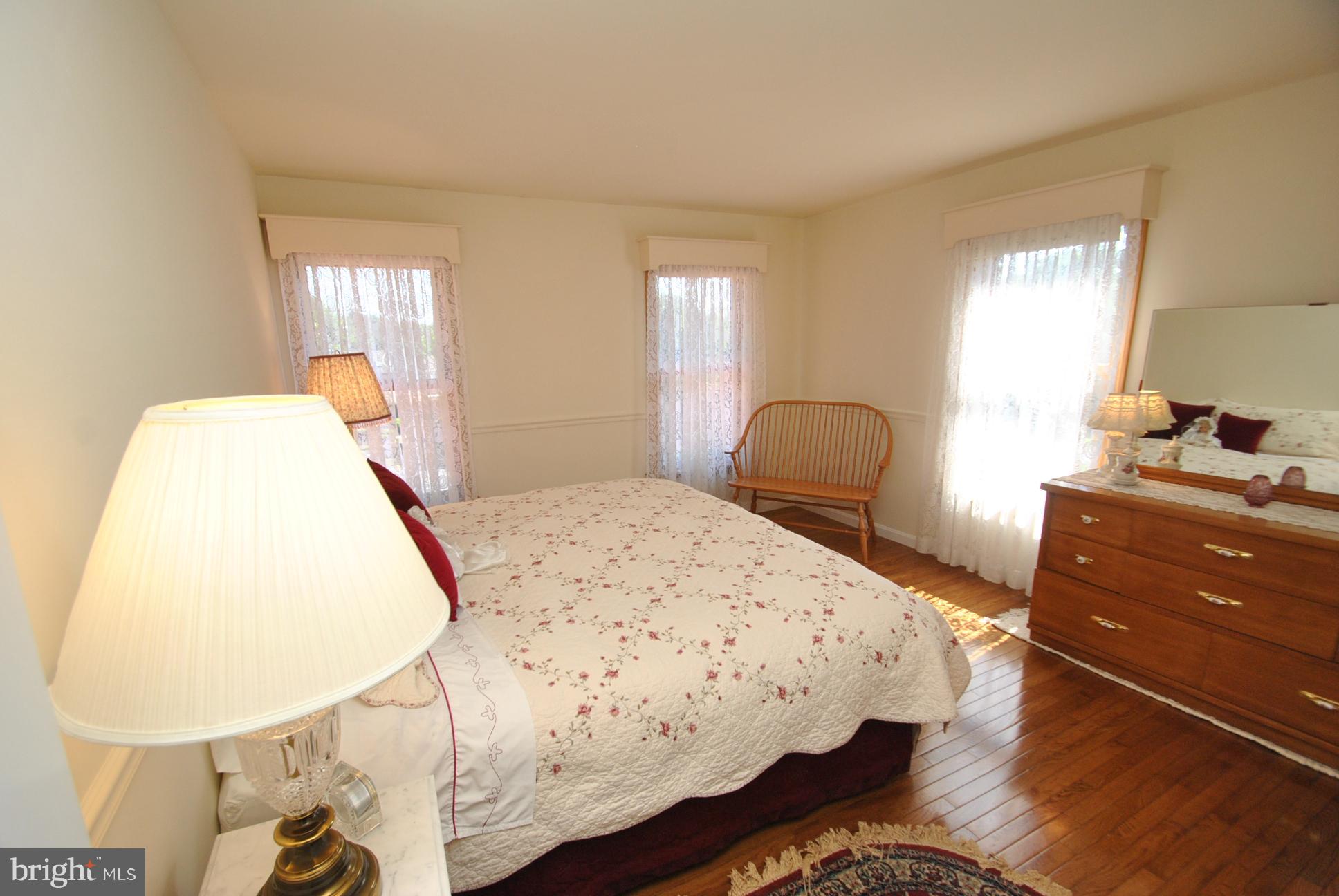 ROCHELLE MEADOWS - Residential