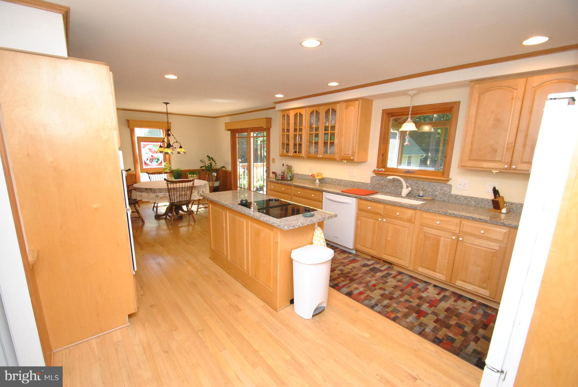 ROCHELLE MEADOWS - Residential