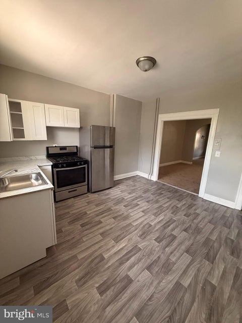 Townhouse For Rent - 2227 Lexington Street<br/> BALTIMORE, MD 21223