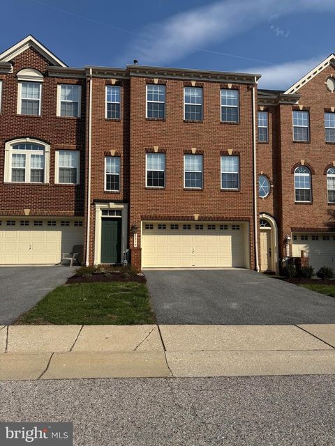 Condo For Sale - 2070 Crescent Moon Court<br/> WOODSTOCK, MD 21163