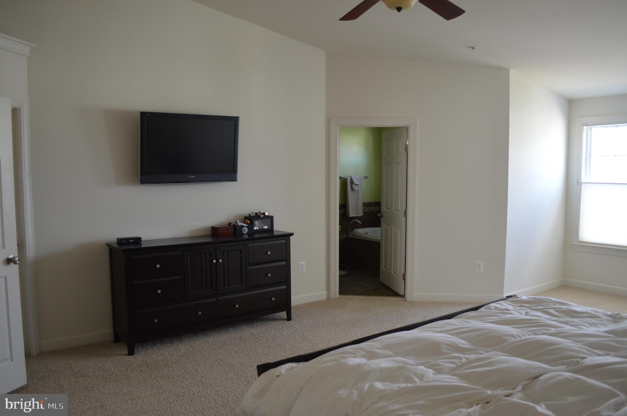 WAVERLY WOODS - Residential