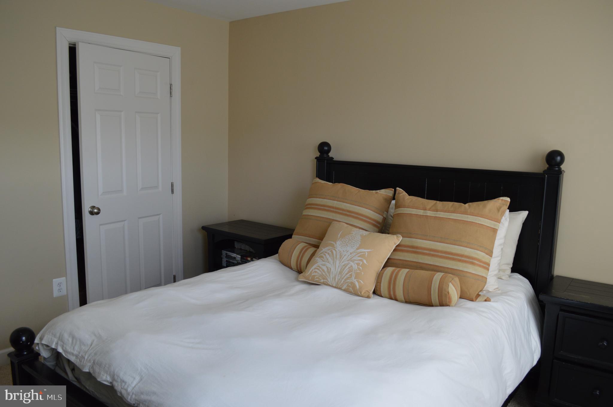 WAVERLY WOODS - Residential