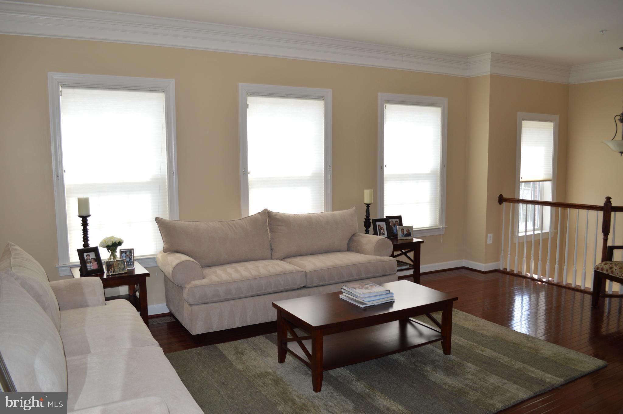 WAVERLY WOODS - Residential