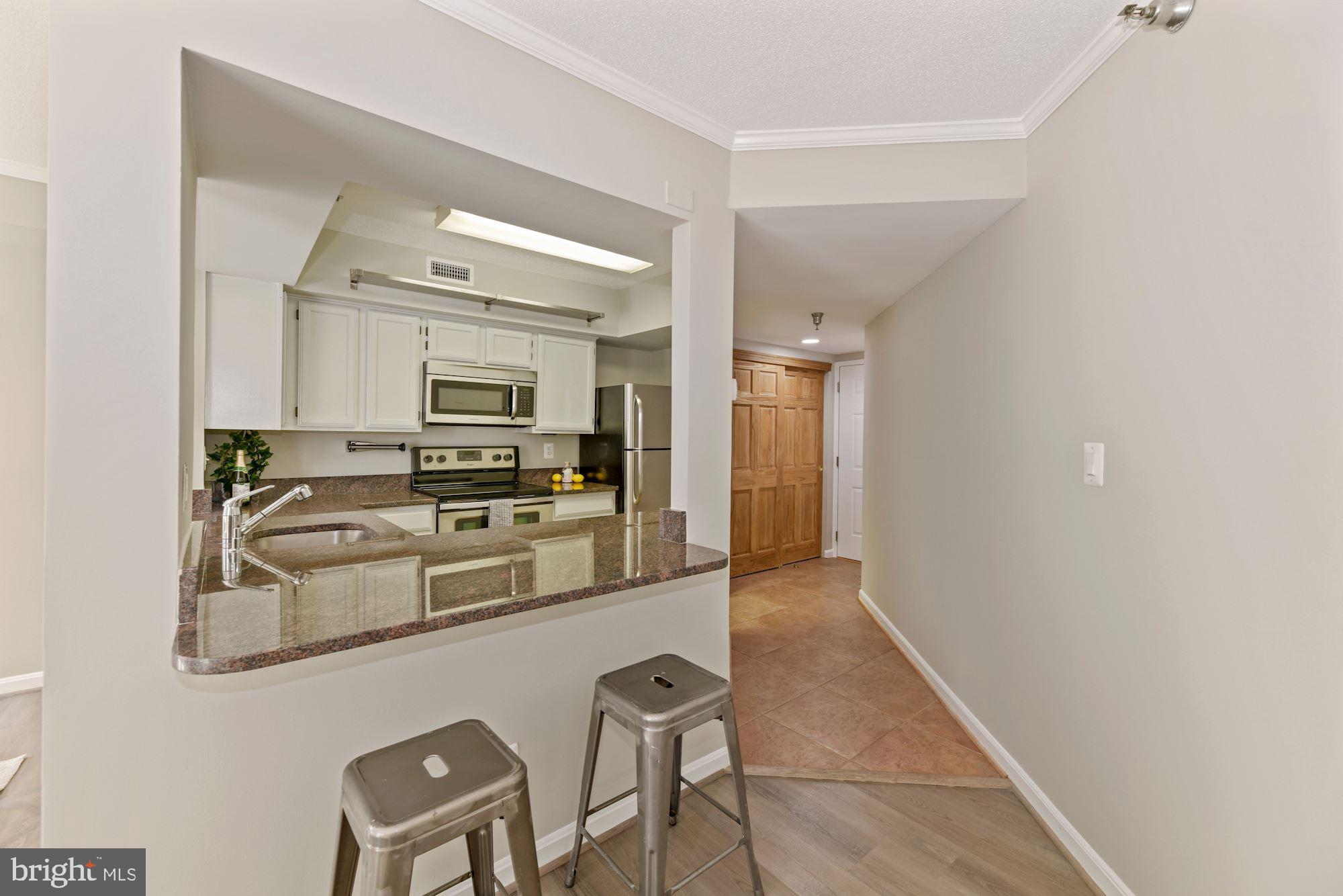 CHARLESTON - Residential