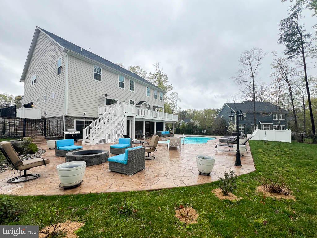 FAWN LAKE - Residential Lease