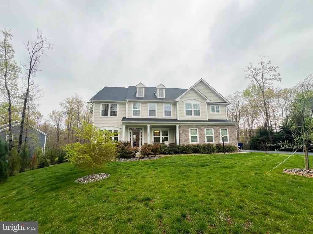 FAWN LAKE - Residential Lease