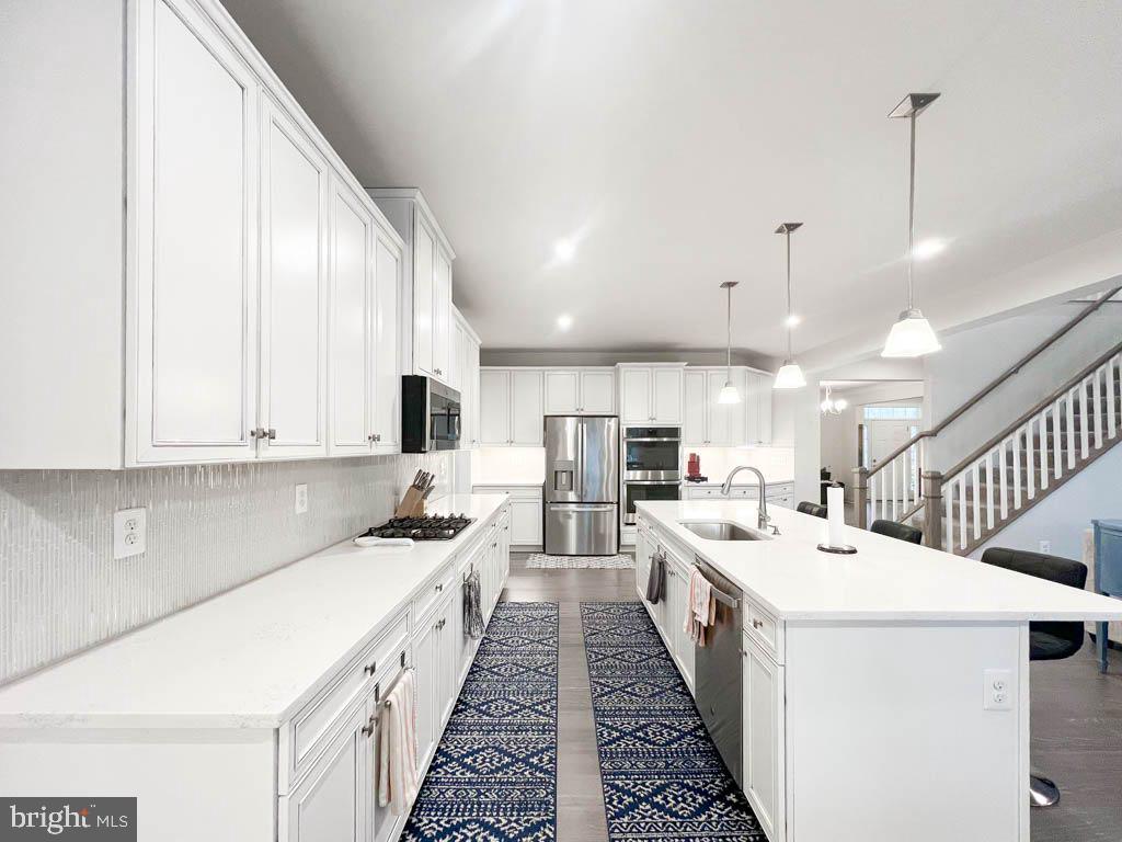 FAWN LAKE - Residential Lease