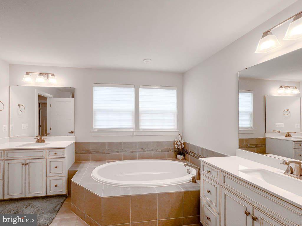 FAWN LAKE - Residential Lease