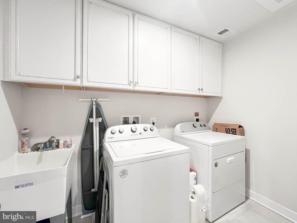 FAWN LAKE - Residential Lease