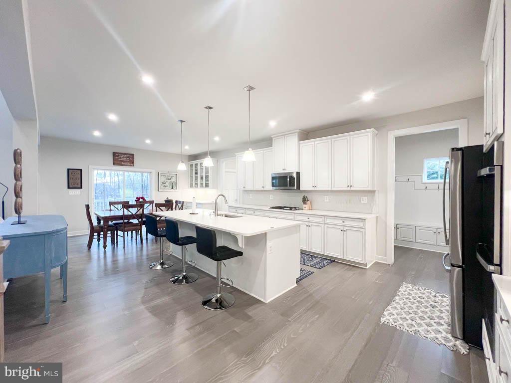 FAWN LAKE - Residential Lease