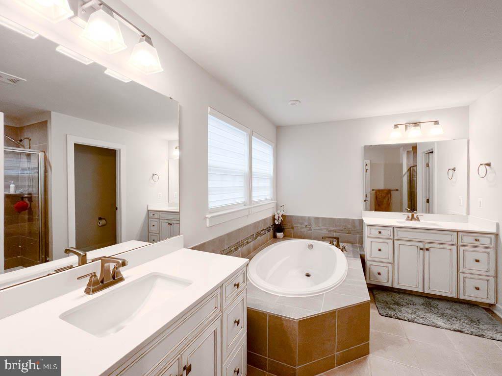 FAWN LAKE - Residential Lease