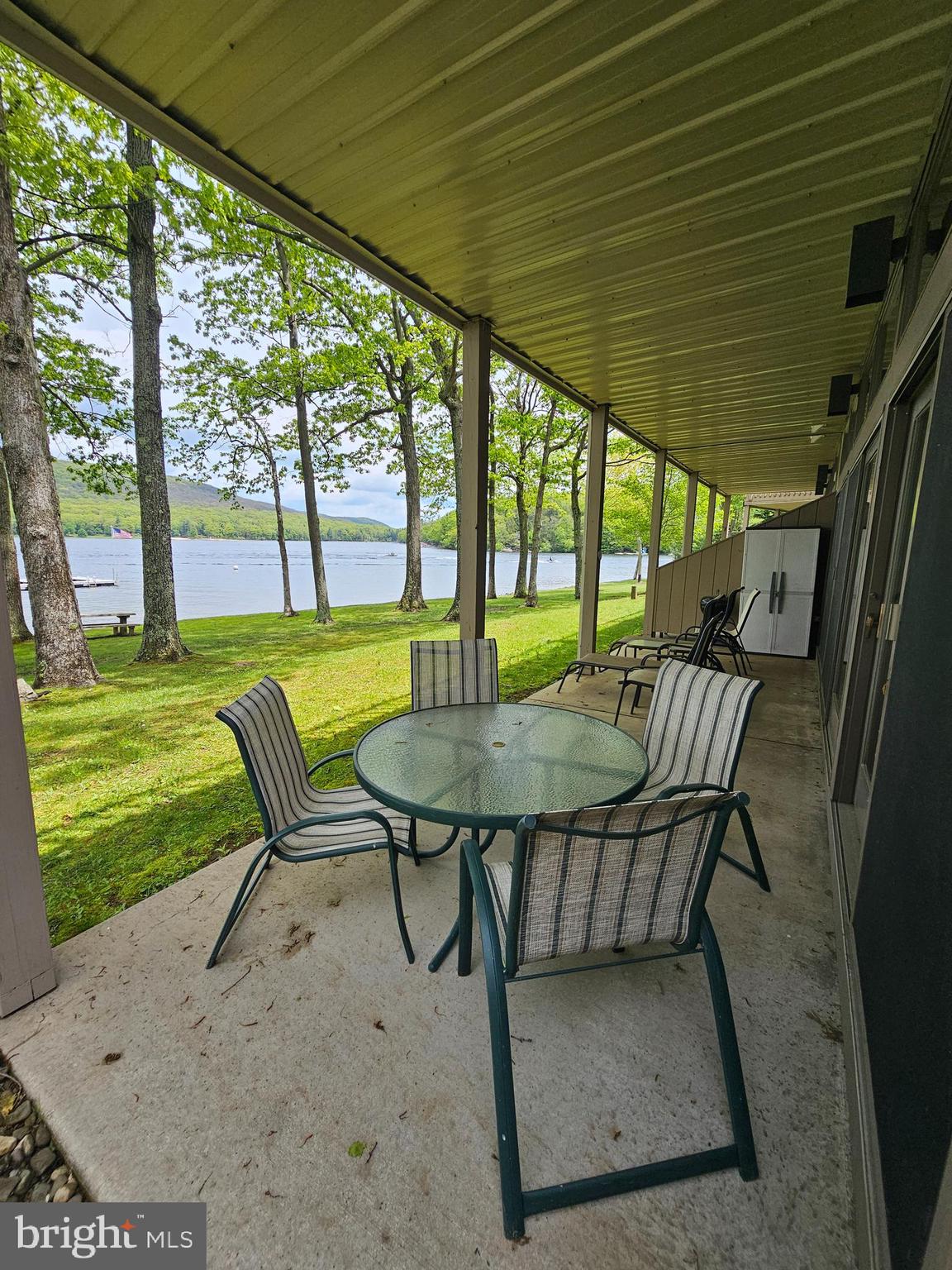 939 GLENDALE ROAD 13