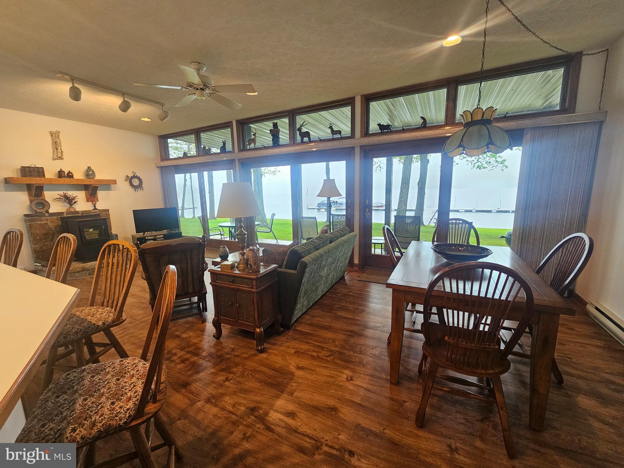 939 GLENDALE ROAD 13