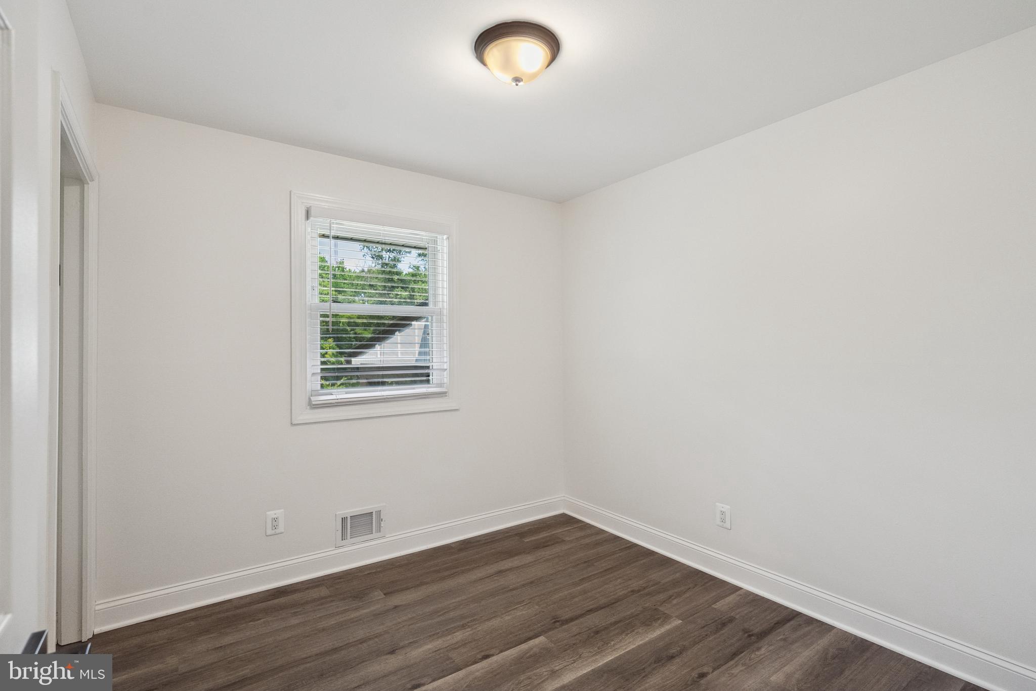 FORT FOOTE ESTATES - Residential