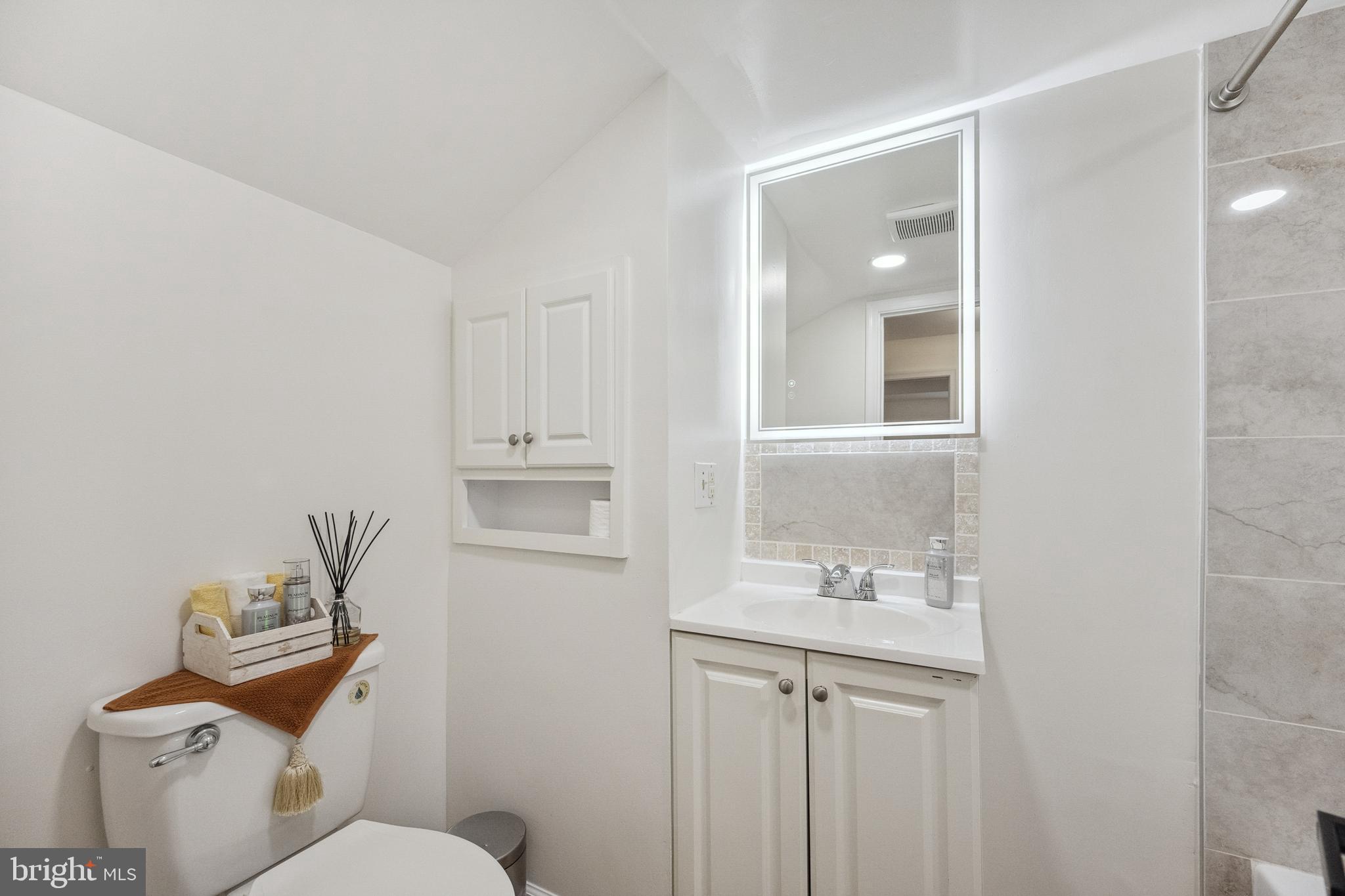 FORT FOOTE ESTATES - Residential