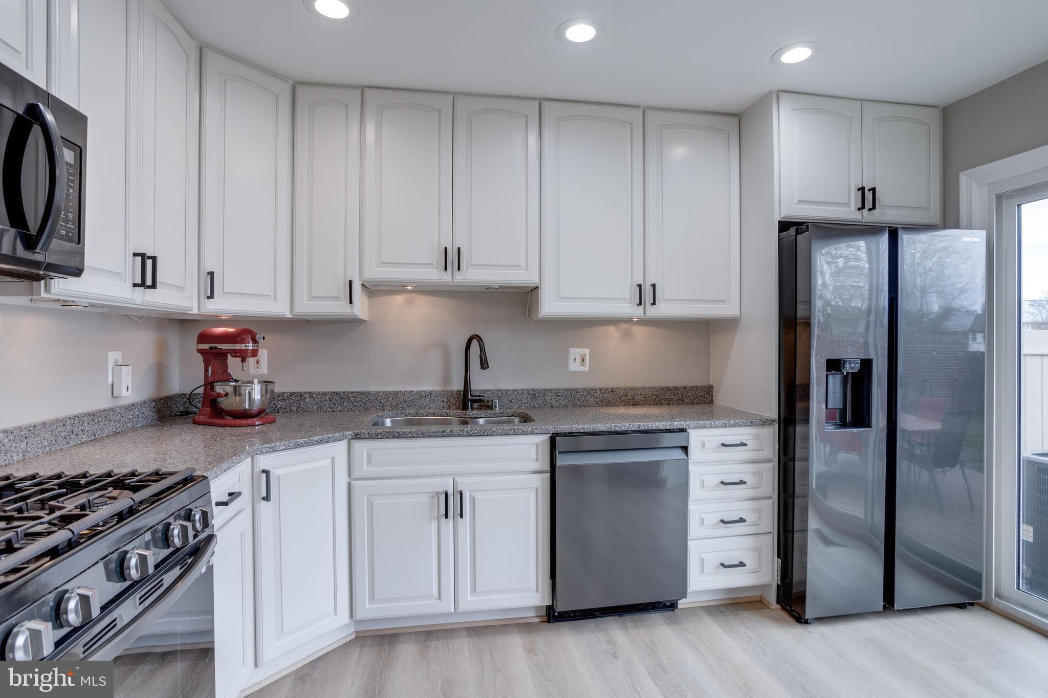 CHARLESTOWN - Residential