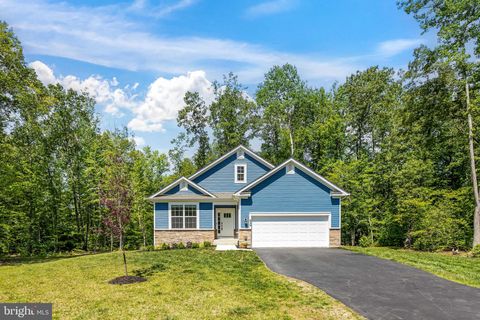 Photo of 626 Long Meadow Drive, FREDERICKSBURG, VA 22406 (MLS # VAST2050184)