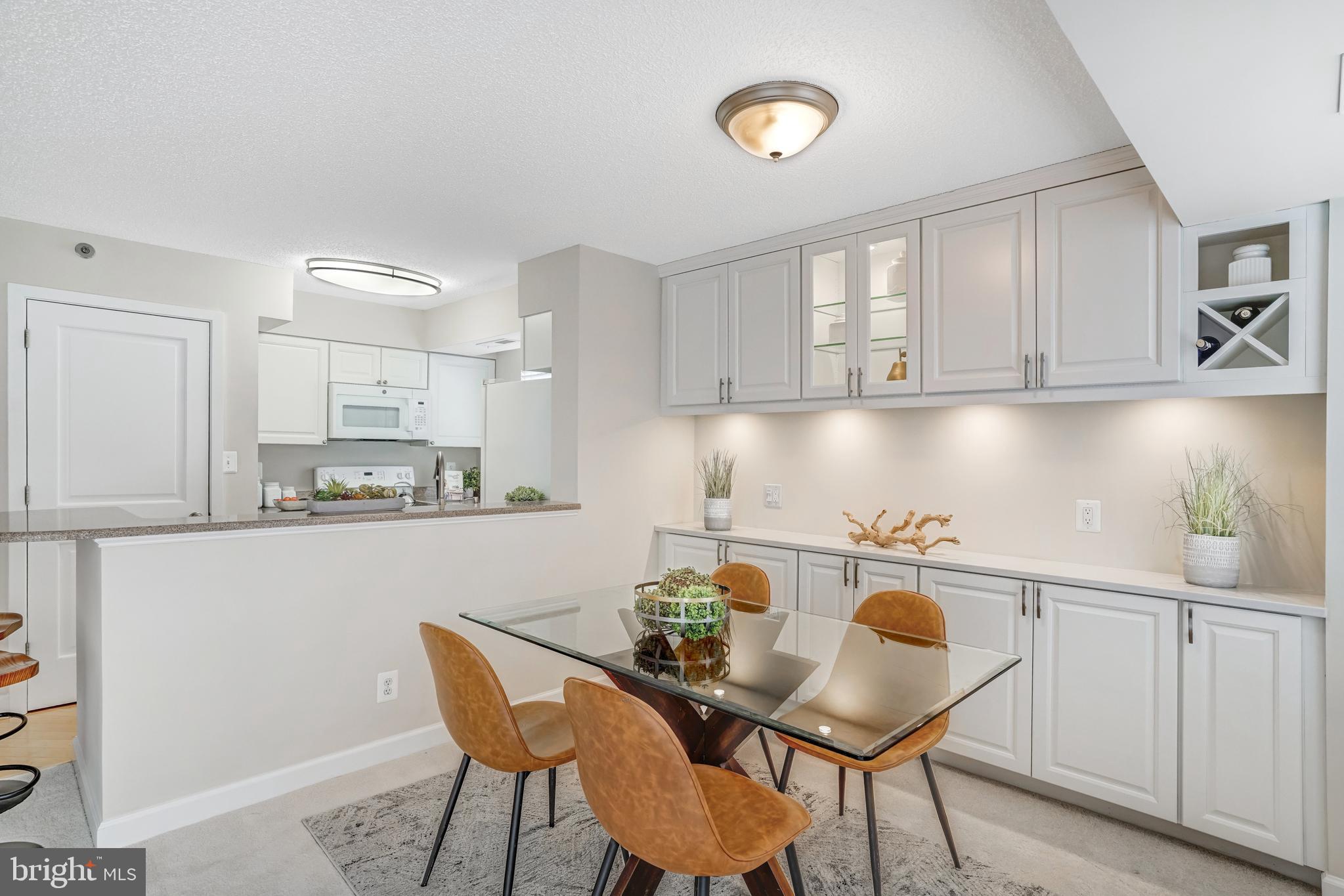 BRADDOCK PLACE - Residential