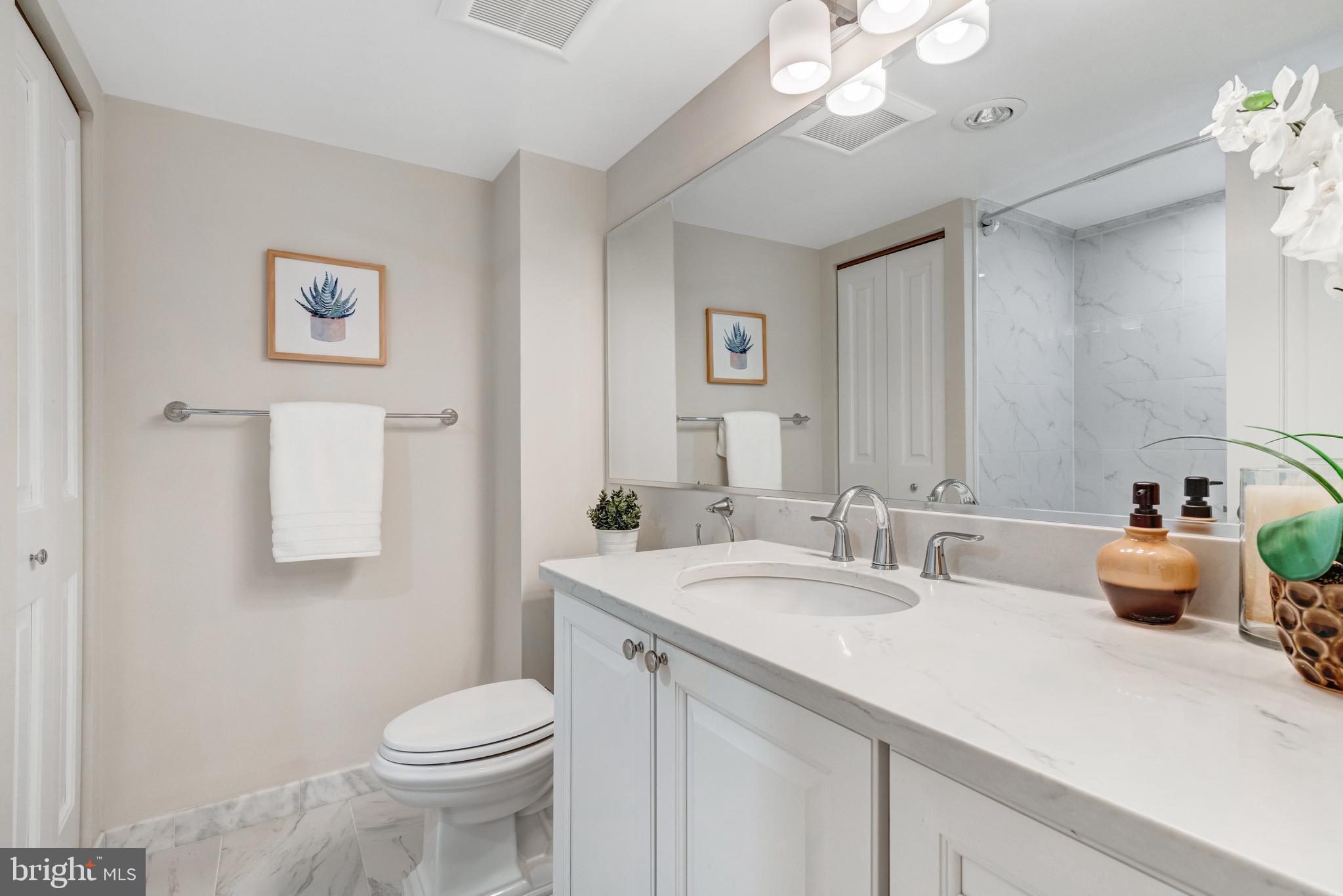 BRADDOCK PLACE - Residential