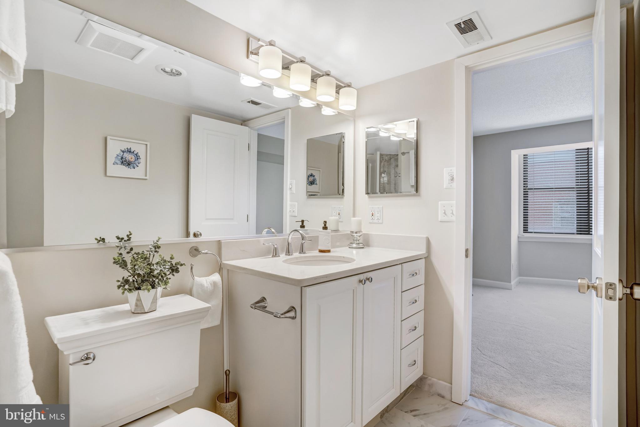 BRADDOCK PLACE - Residential