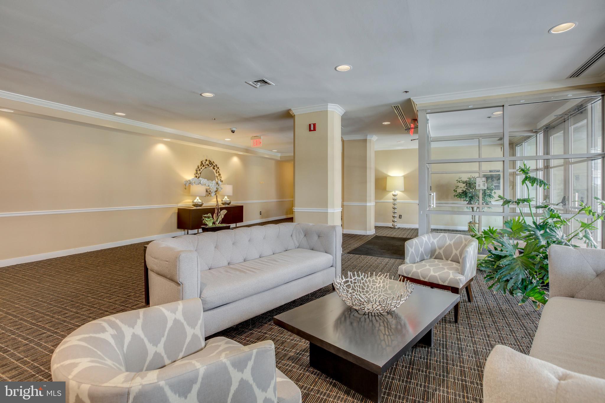 BRADDOCK PLACE - Residential