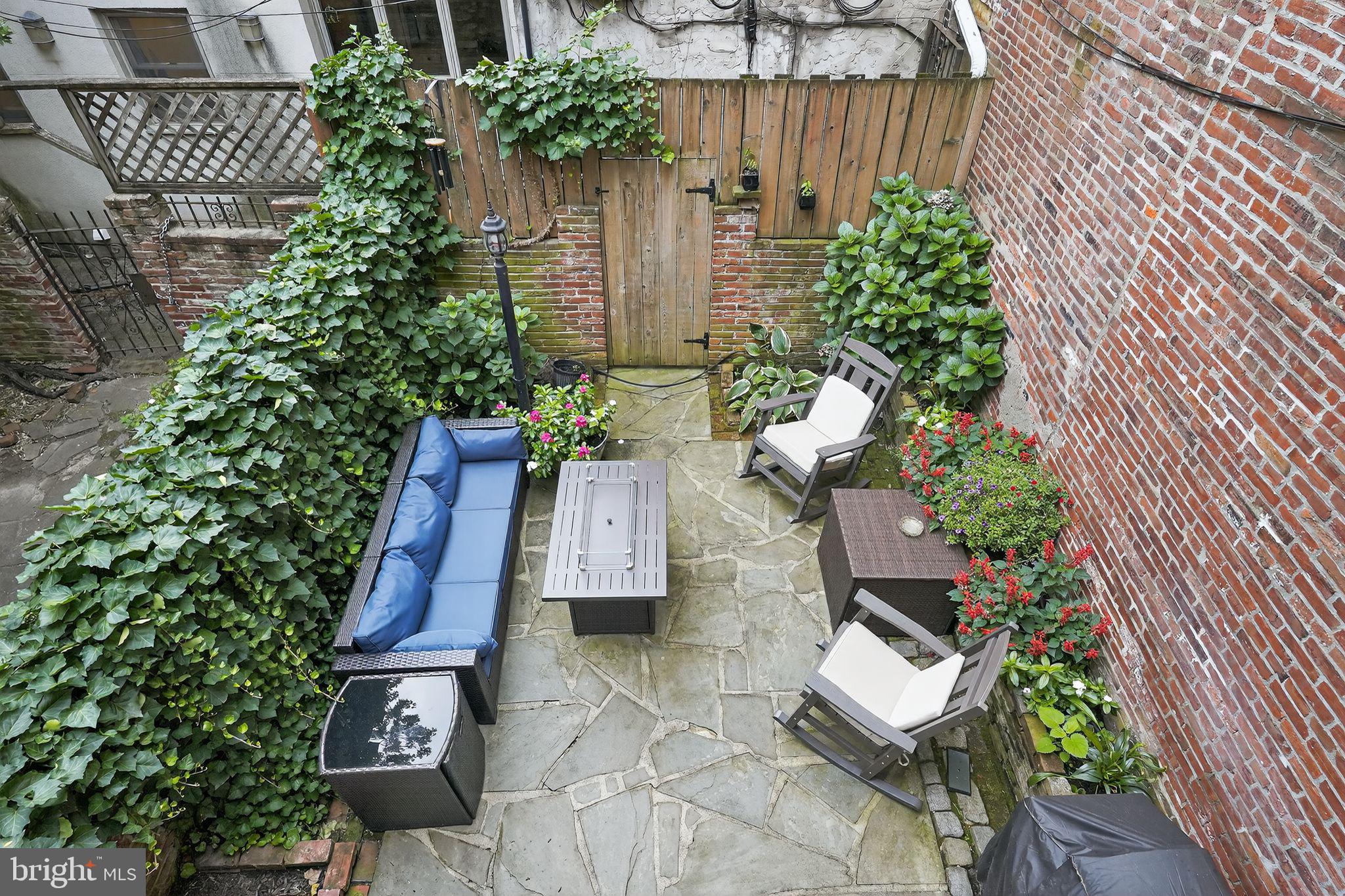 WASHINGTON SQ WEST - Residential