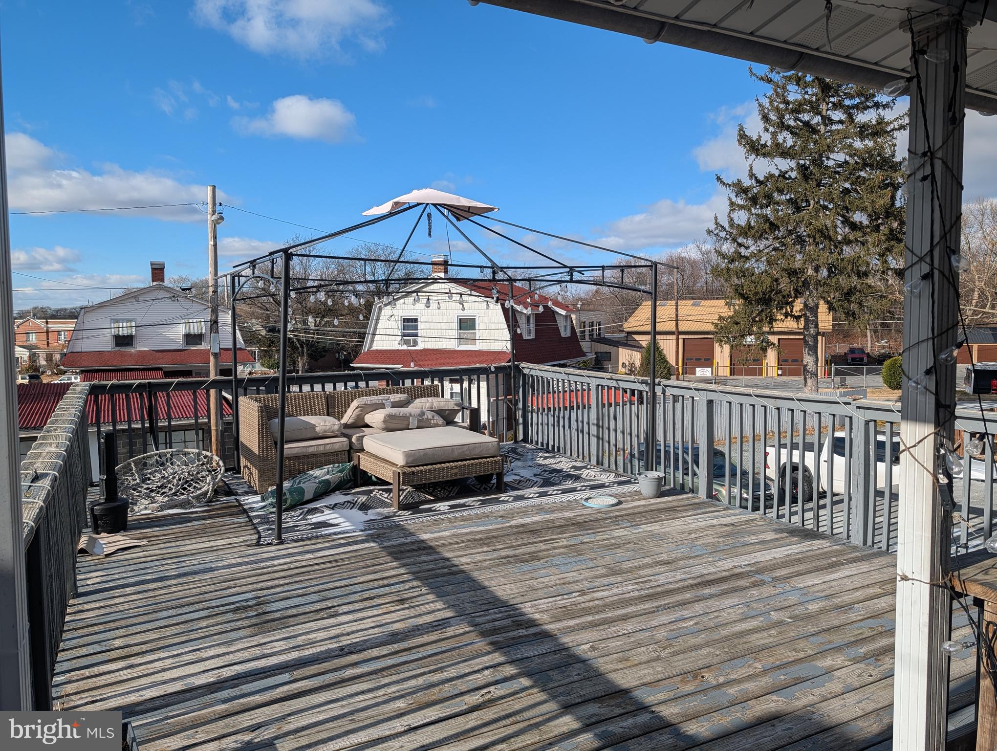 NORTHMONT - Residential