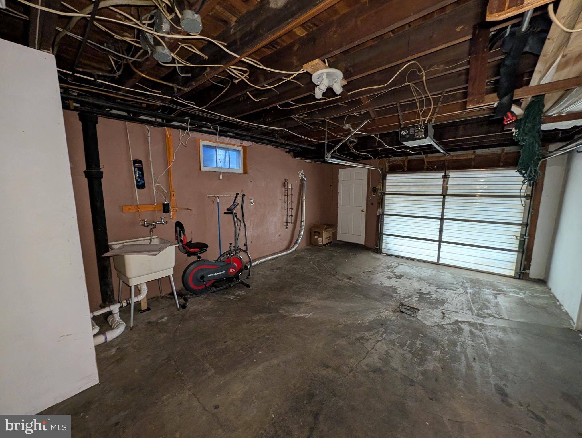 NORTHMONT - Residential