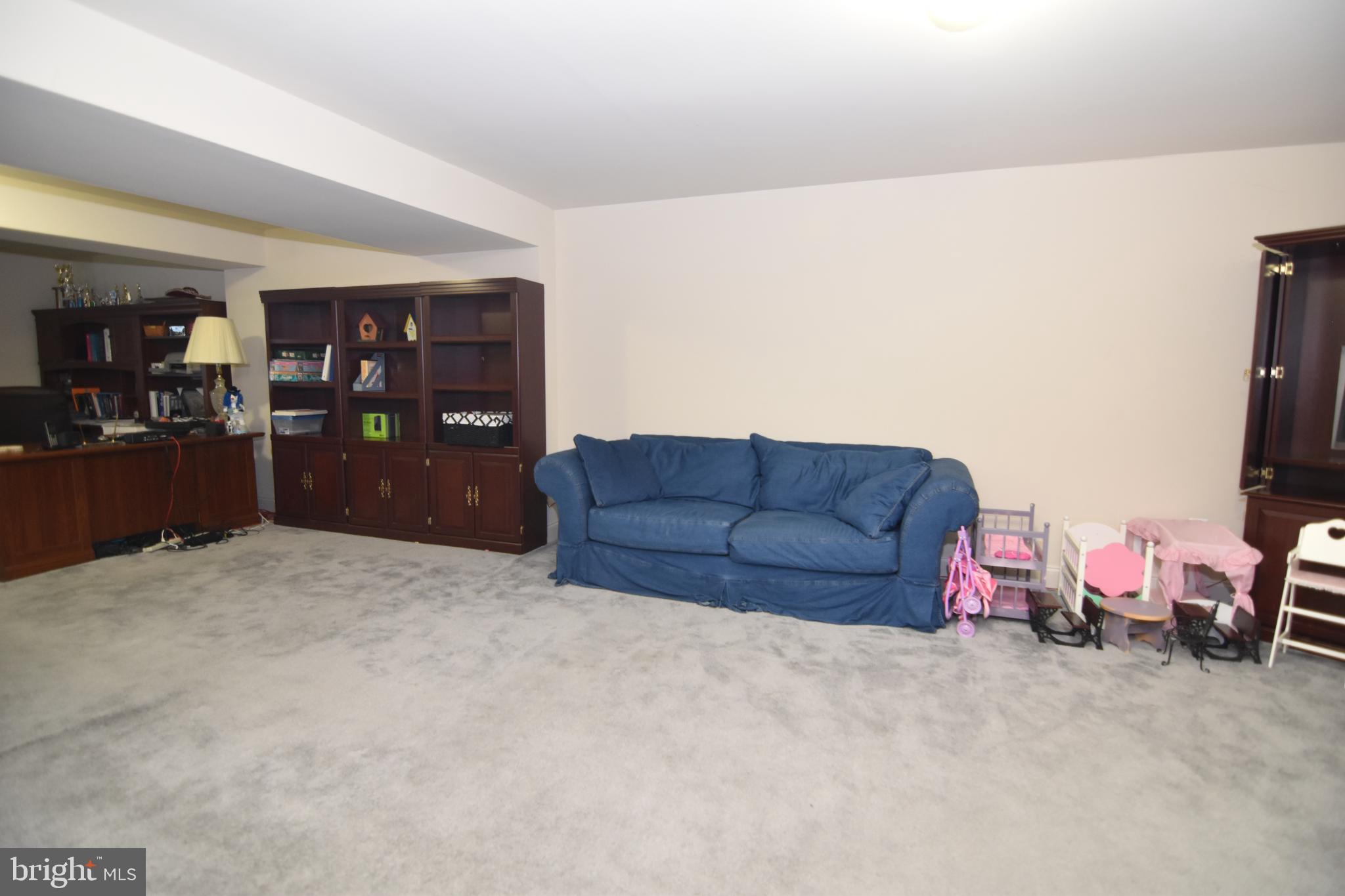 PEMBROOKE - Residential