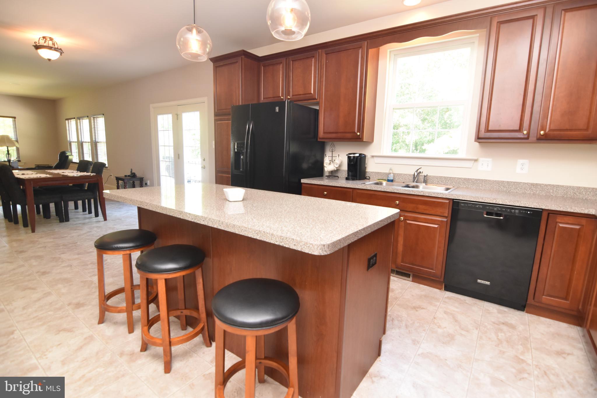 PEMBROOKE - Residential