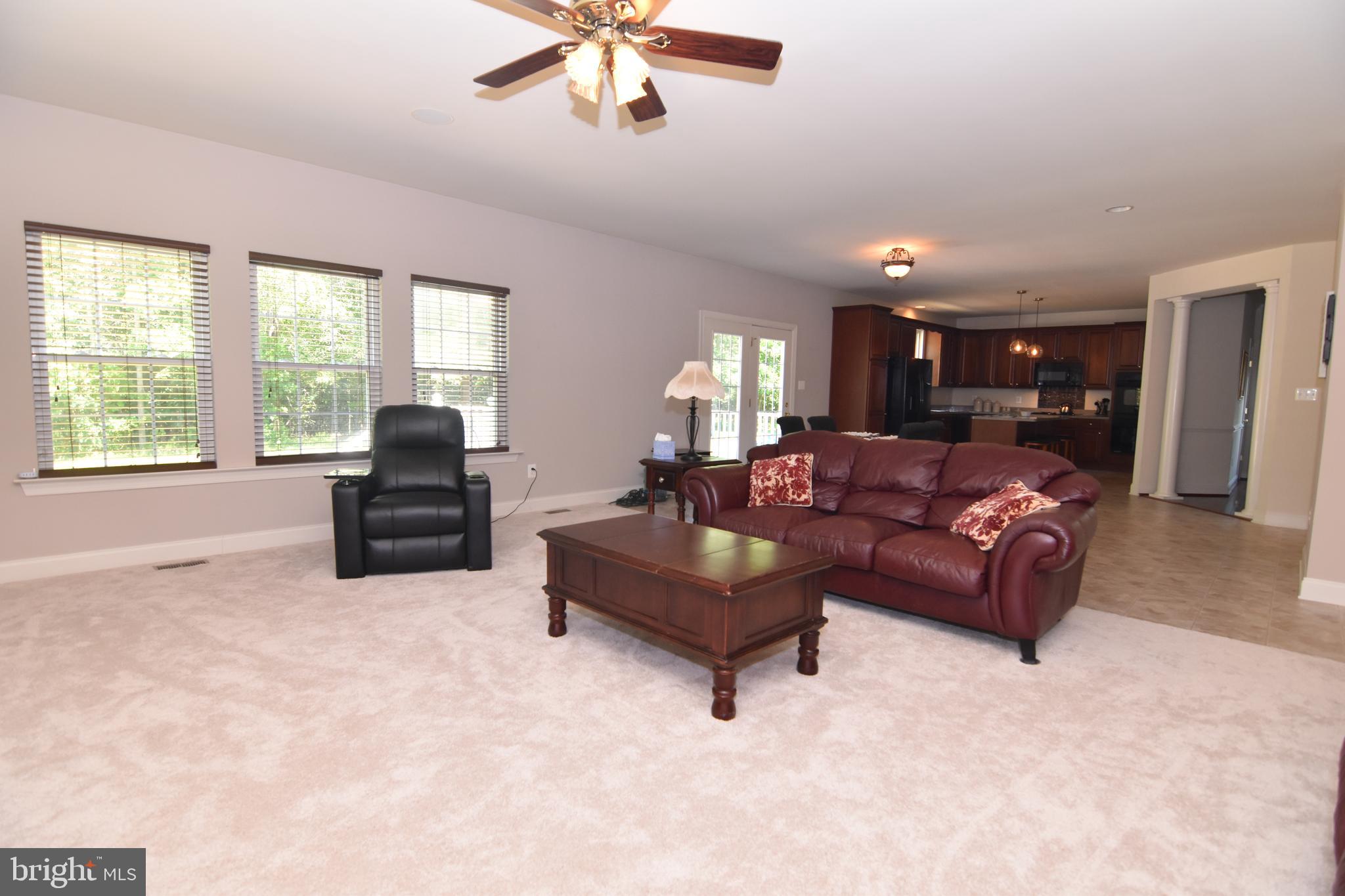 PEMBROOKE - Residential