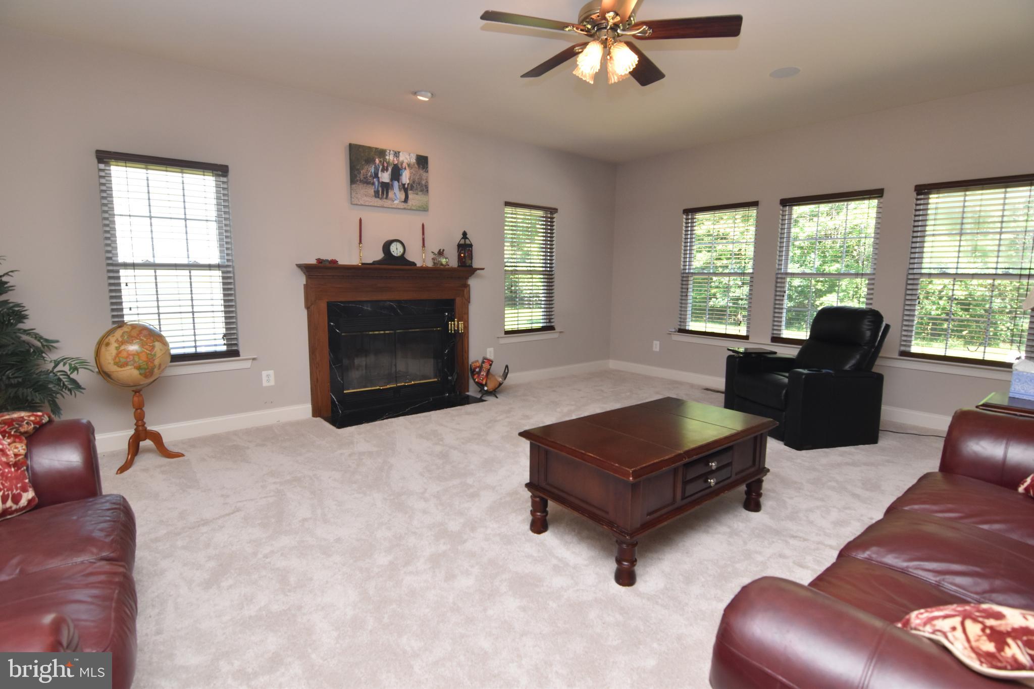 PEMBROOKE - Residential